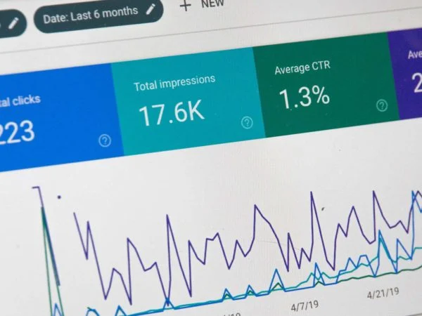 Screen of Data and Statistics Dashboard
